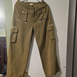 POL Women's Green/ Khaki Cargo Pants